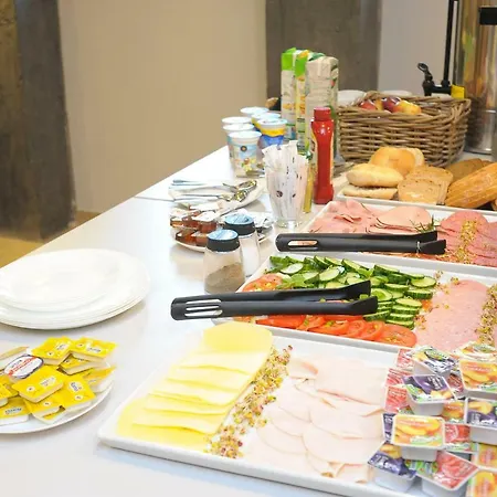 Molo فندق مبيت وإفطار