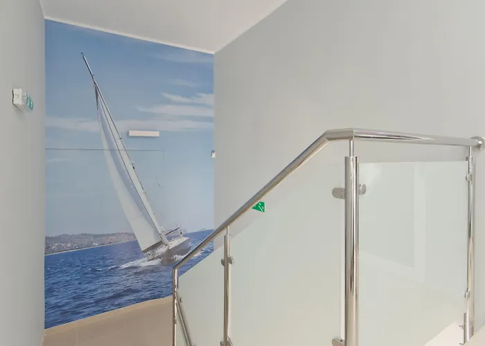 Molo לינה וארוחת בוקר