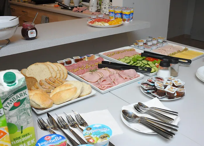 Molo לינה וארוחת בוקר סופוט