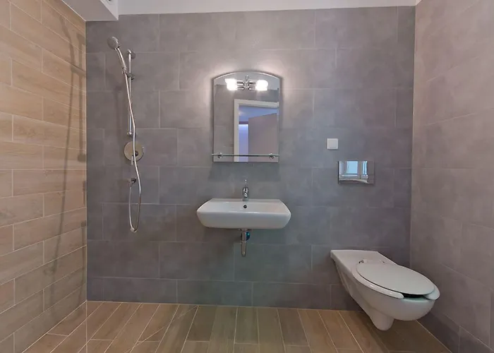 Molo לינה וארוחת בוקר